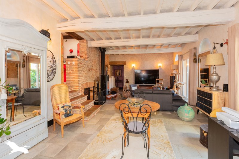 Vente Maison L ISLE JOURDAIN - 6 pièces -194 m² - (32600)