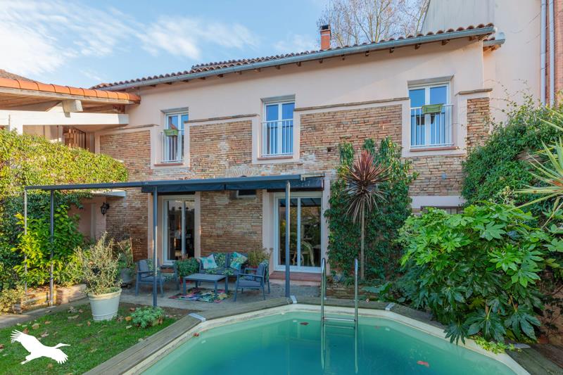 Vente Maison L ISLE JOURDAIN - 6 pièces -194 m² - (32600)