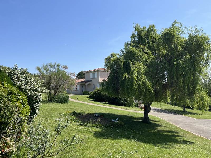 Vente Maison AURADE - 5 pièces -130 m² - (32600)