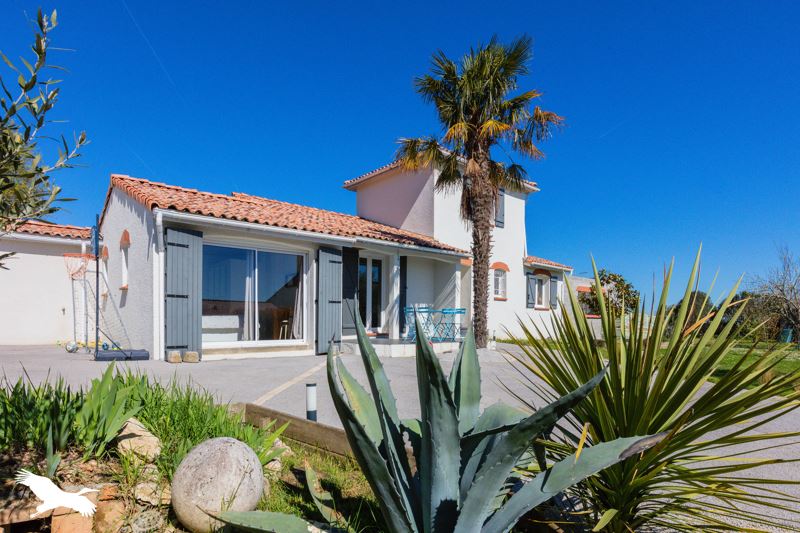 Vente Maison FREGOUVILLE - 6 pièces -144 m² - (32490)