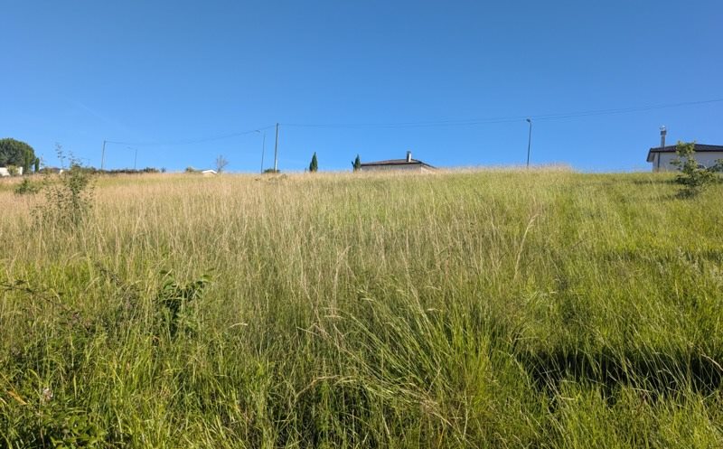 Terrain 4 pièces · à L'Isle-Jourdain · 119 900 €