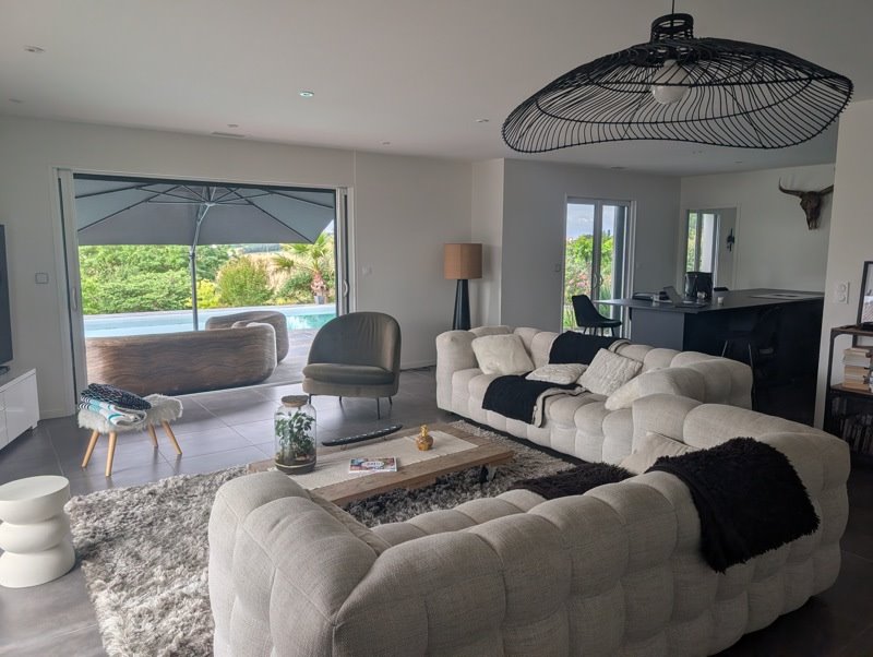 Vente Maison FREGOUVILLE - 5 pièces -143 m² - (32490)