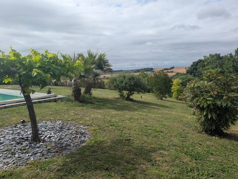 Vente Maison FREGOUVILLE - 5 pièces -143 m² - (32490)