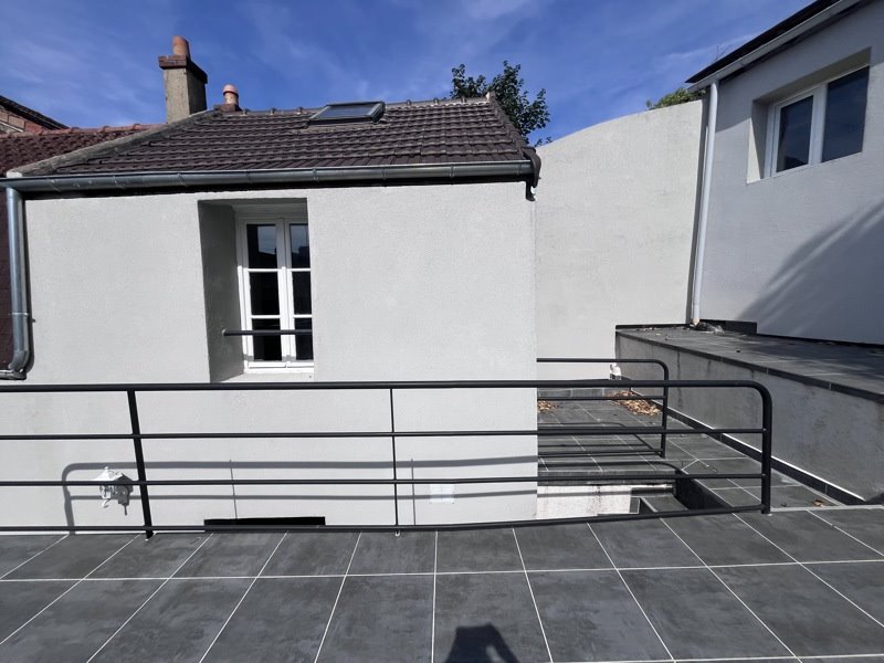 Vente Appartement MEULAN EN YVELINES - 1 pièce -14,7 m² - (78250)