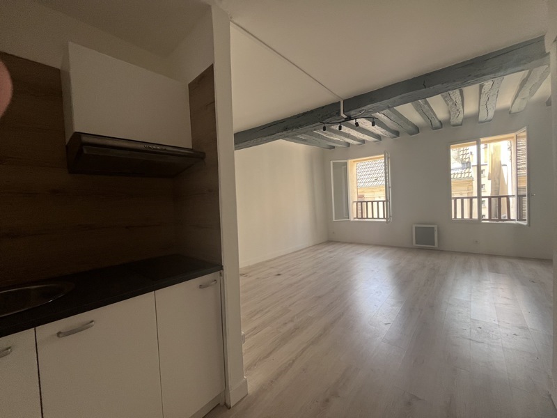Vente Appartement MEULAN EN YVELINES - 1 pièce -28,5 m² - (78250)
