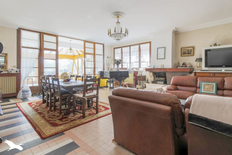 Vente Maison HARDRICOURT - 8 pièces -180 m² - (78250)