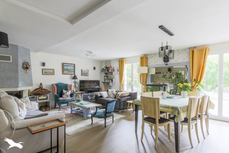 Maison 6 pièces 143 m² · à Évecquemont · 143 m² · 413 500 €