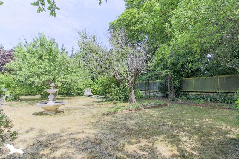 Vente Maison Mézy-sur-Seine - 12 pièces -362 m² - (78250)