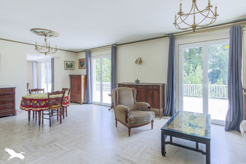 Vente Maison MEZY SUR SEINE - 12 pièces -362 m² - (78250)