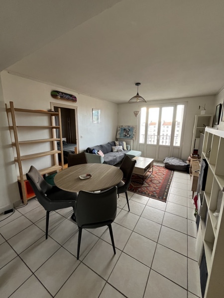 Vente Appartement VILLEURBANNE - 2 pièces -53 m² - (69100)
