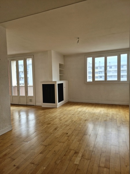Vente Appartement VILLEURBANNE - 2 pièces -53 m² - (69100)