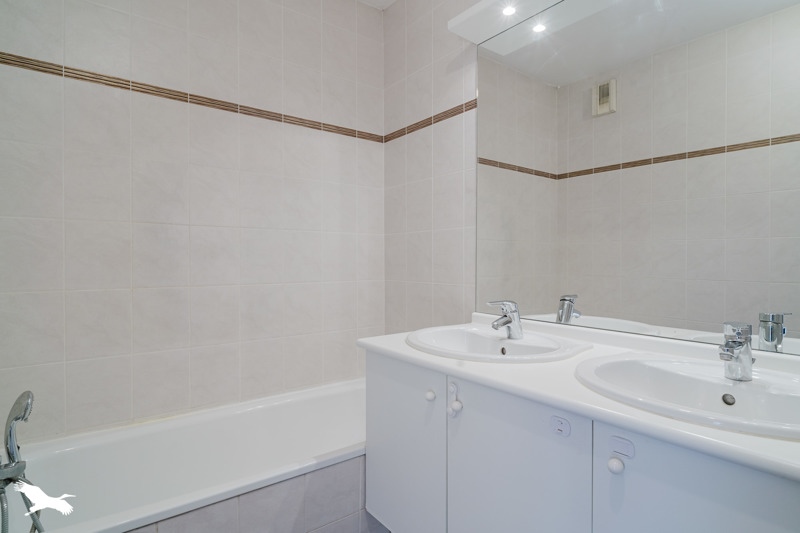 Vente Appartement VILLEURBANNE - 3 pièces -70 m² - (69100)