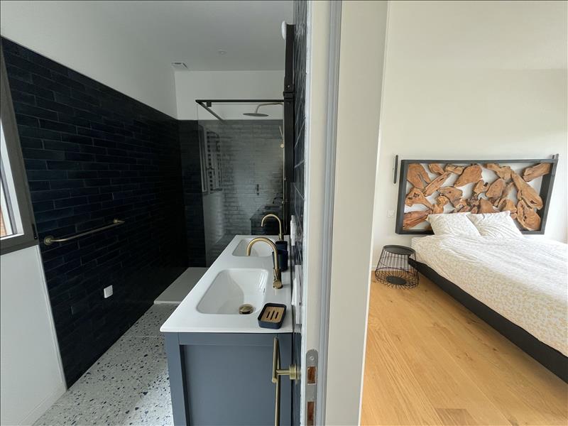 Vente Maison BOULIAC - 6 pièces -137 m² - (33270)