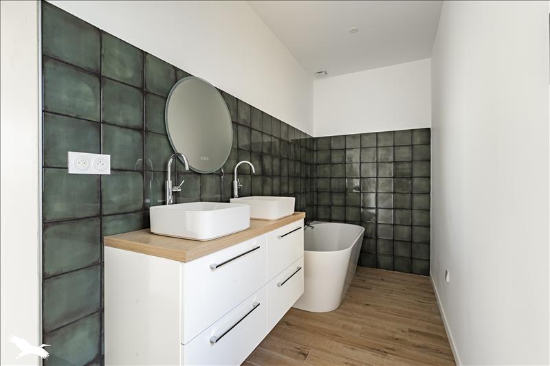 Vente Maison BOULIAC - 6 pièces -137 m² - (33270)