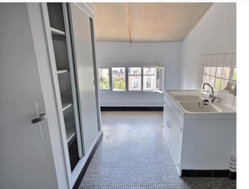 Vente Appartement BORDEAUX - 2 pièces -56 m² - (33000)