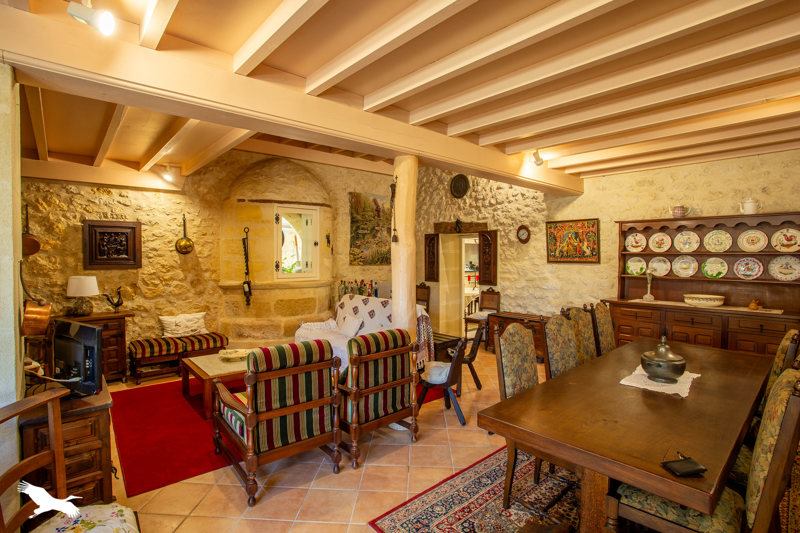 Vente Maison CAMBLANES ET MEYNAC - 9 pièces -275 m² - (33360)