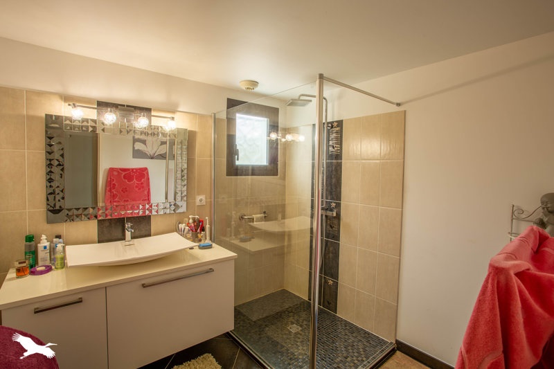 Vente Maison CAMBLANES ET MEYNAC - 6 pièces -206 m² - (33360)