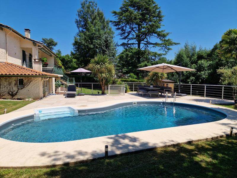 Vente Maison LATRESNE - 6 pièces -142 m² - (33360)