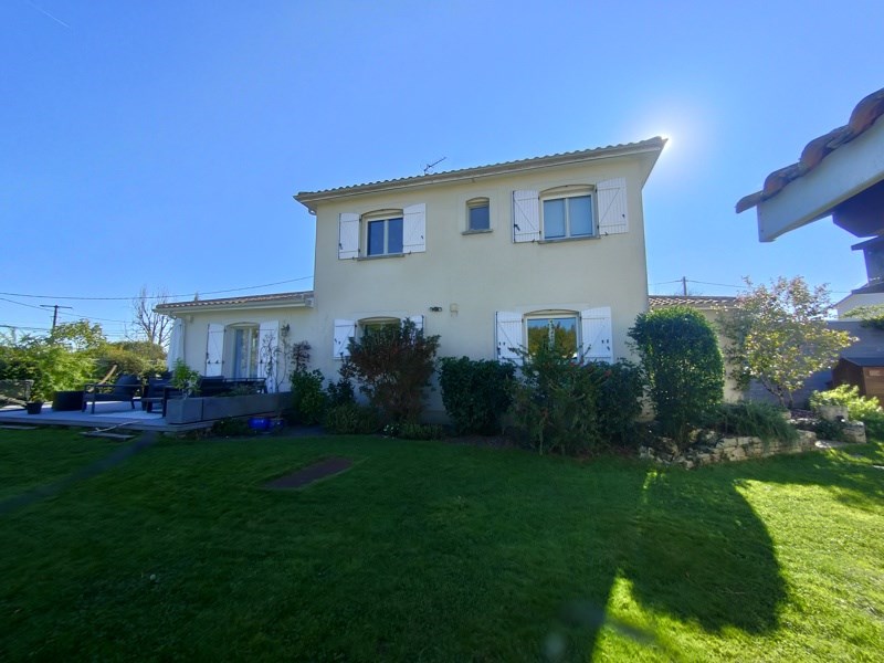 Vente Maison ST CAPRAIS DE BORDEAUX - 6 pièces -175 m² - (33880)
