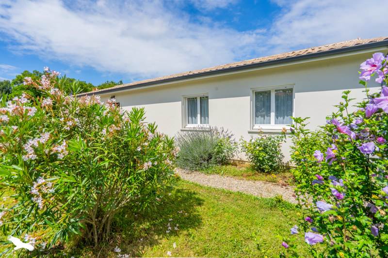 Vente Maison ST CAPRAIS DE BORDEAUX - 5 pièces -100 m² - (33880)