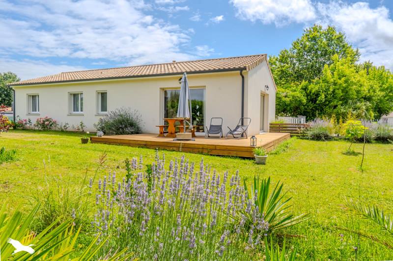 Vente Maison ST CAPRAIS DE BORDEAUX - 5 pièces -100 m² - (33880)