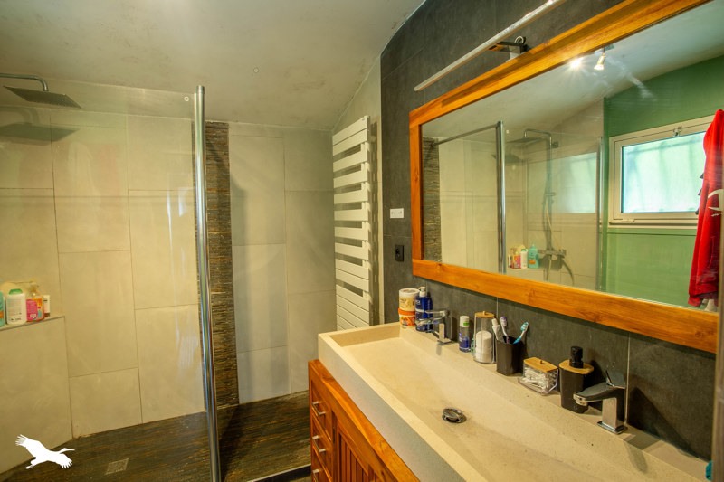 Vente Maison QUINSAC - 4 pièces -203 m² - (33360)