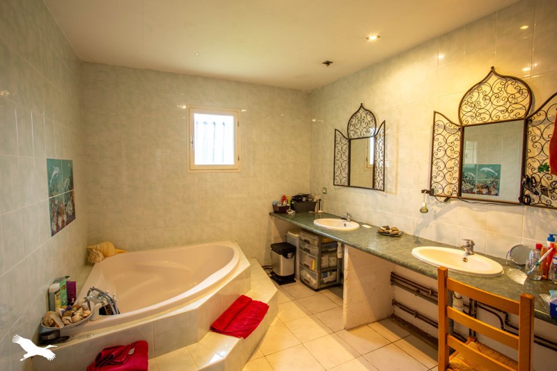 Vente Maison CAMBLANES ET MEYNAC - 4 pièces -120 m² - (33360)