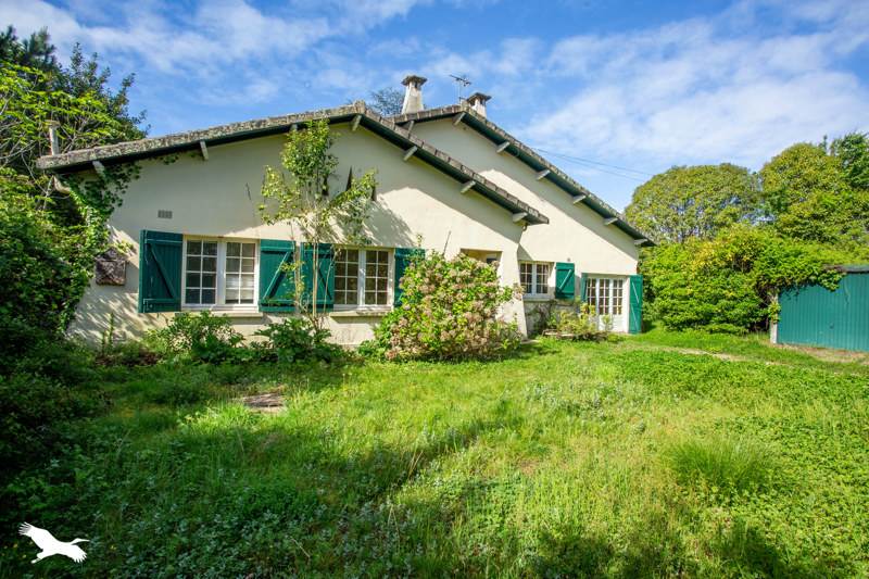 Vente Maison CARIGNAN DE BORDEAUX - 5 pièces -160 m² - (33360)