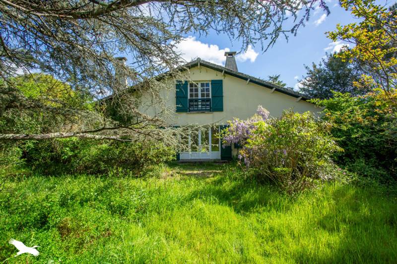 Vente Maison CARIGNAN DE BORDEAUX - 5 pièces -160 m² - (33360)