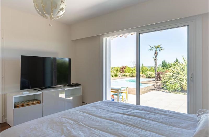 Vente Maison CARIGNAN DE BORDEAUX - 7 pièces -245 m² - (33360)