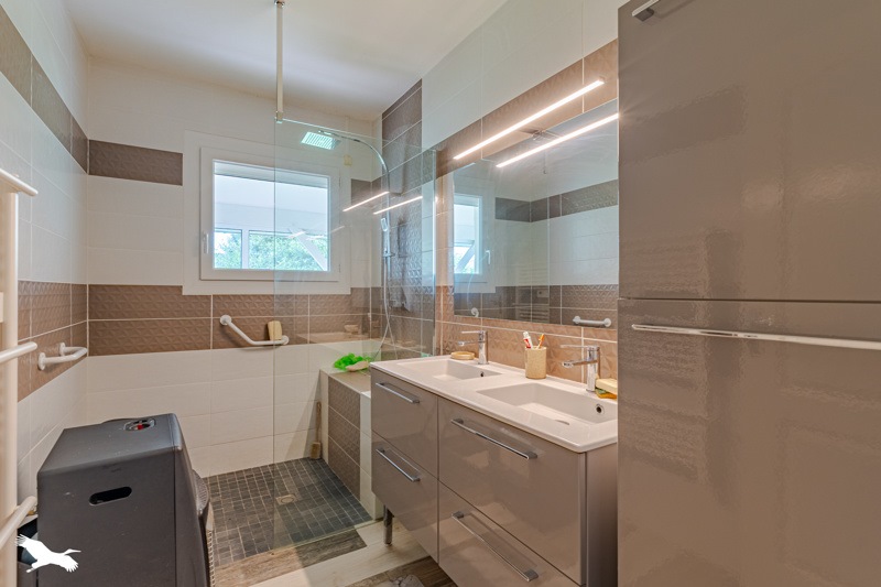 Vente Maison ST CAPRAIS DE BORDEAUX - 5 pièces -118 m² - (33880)