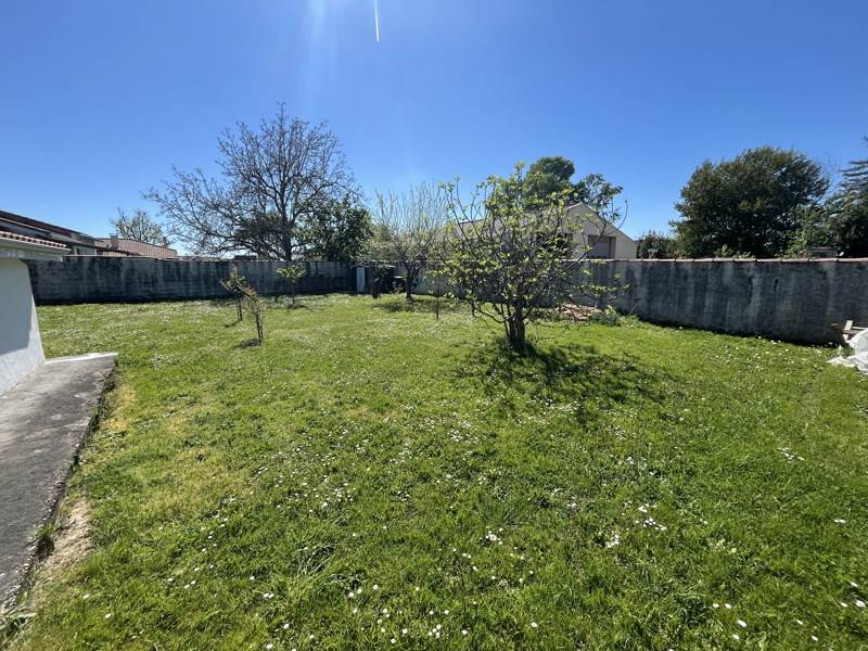 Vente Maison ST CAPRAIS DE BORDEAUX - 5 pièces -118 m² - (33880)