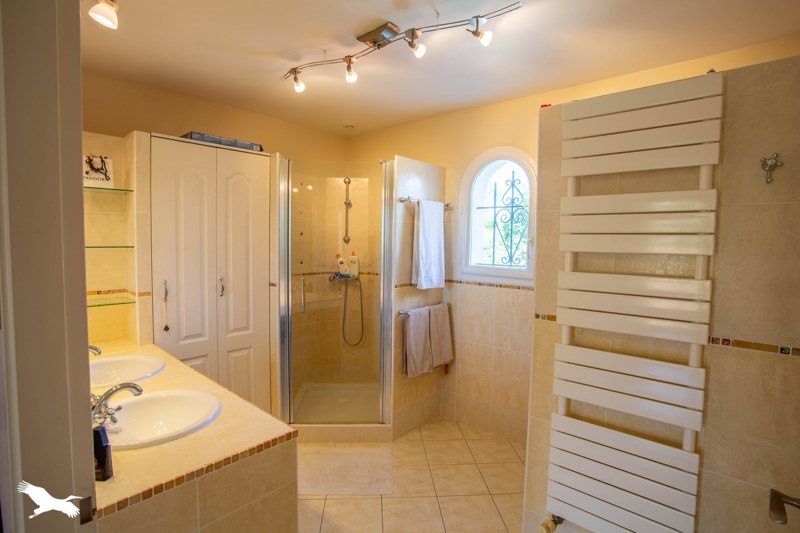 Vente Maison BOULIAC - 6 pièces -210 m² - (33270)