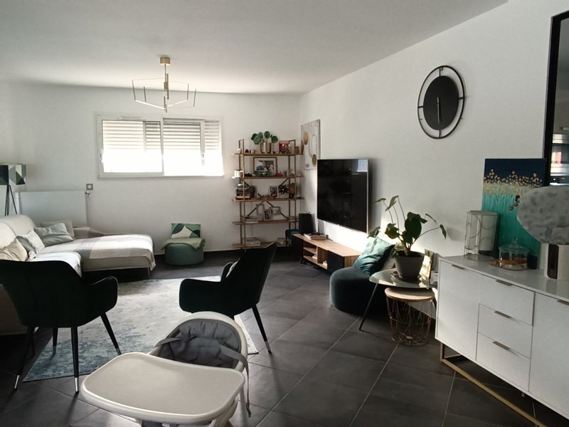 Vente Maison CARIGNAN DE BORDEAUX - 5 pièces -121 m² - (33360)
