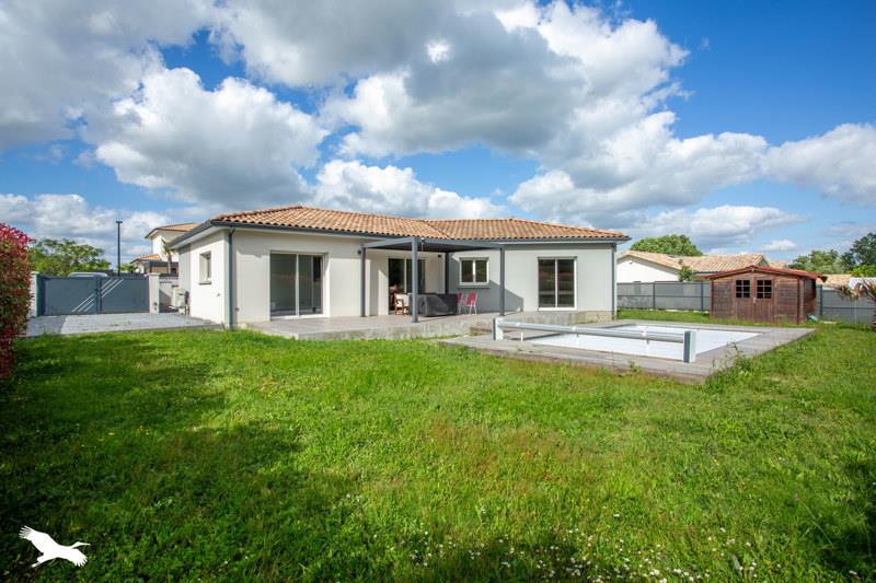 Vente Maison CARIGNAN DE BORDEAUX - 5 pièces -121 m² - (33360)