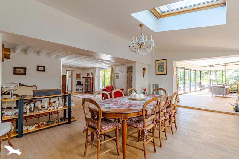 Vente Maison CENAC - 7 pièces -275 m² - (33360)