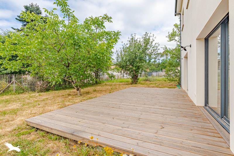 Vente Maison ST CAPRAIS DE BORDEAUX - 5 pièces -118 m² - (33880)