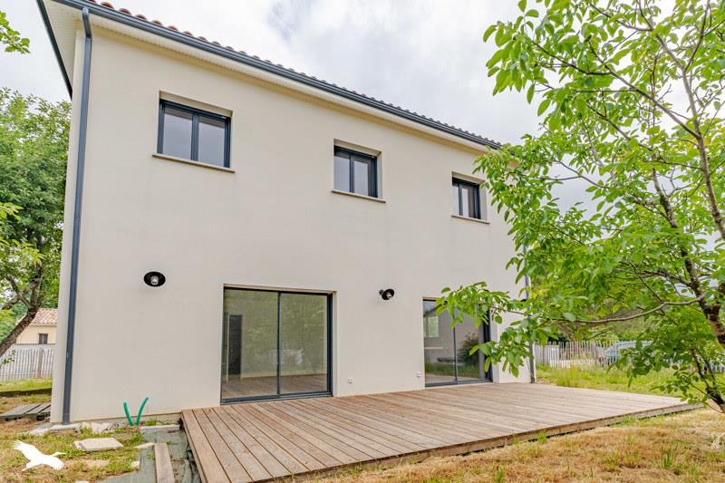 Vente Maison ST CAPRAIS DE BORDEAUX - 5 pièces -118 m² - (33880)