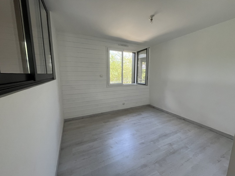 Vente Maison CAMBLANES ET MEYNAC - 6 pièces -152 m² - (33360)