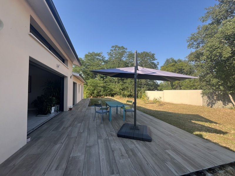 Vente Maison CAMBLANES ET MEYNAC - 4 pièces -144 m² - (33360)
