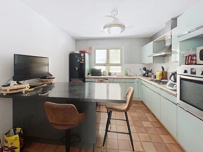 Vente Maison ST CAPRAIS DE BORDEAUX - 7 pièces -173 m² - (33880)
