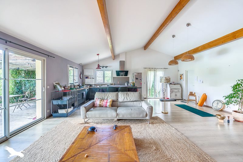 Vente Maison CAMBLANES ET MEYNAC - 5 pièces -122 m² - (33360)