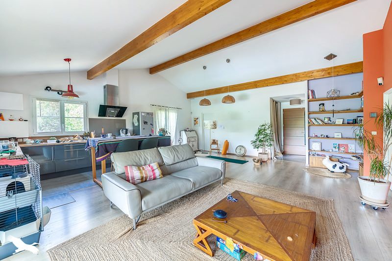 Vente Maison CAMBLANES ET MEYNAC - 5 pièces -122 m² - (33360)