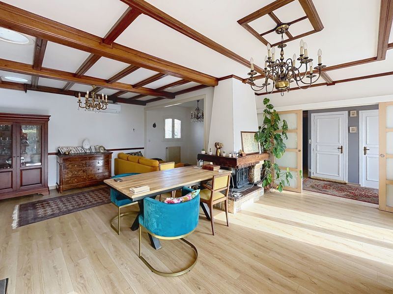 Vente Maison Latresne 33360 5 pièces - 161 m²