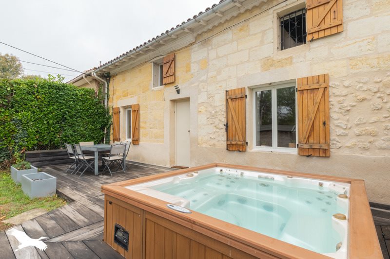 Vente Maison Saint-Caprais-de-Bordeaux 33880 4 pièces - 100 m²