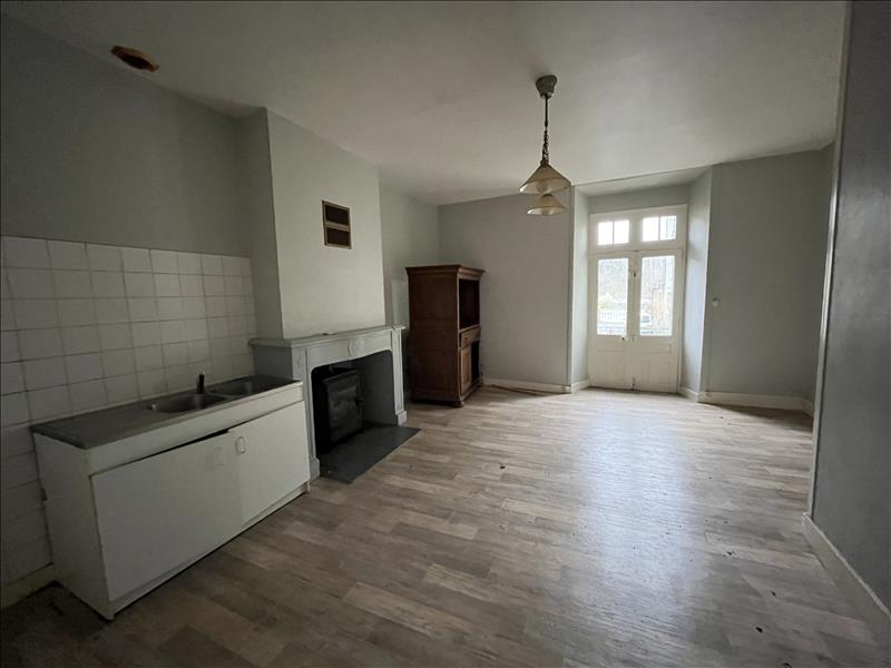 Vente Maison NANTHEUIL - 3 pièces -57 m² - (24800)