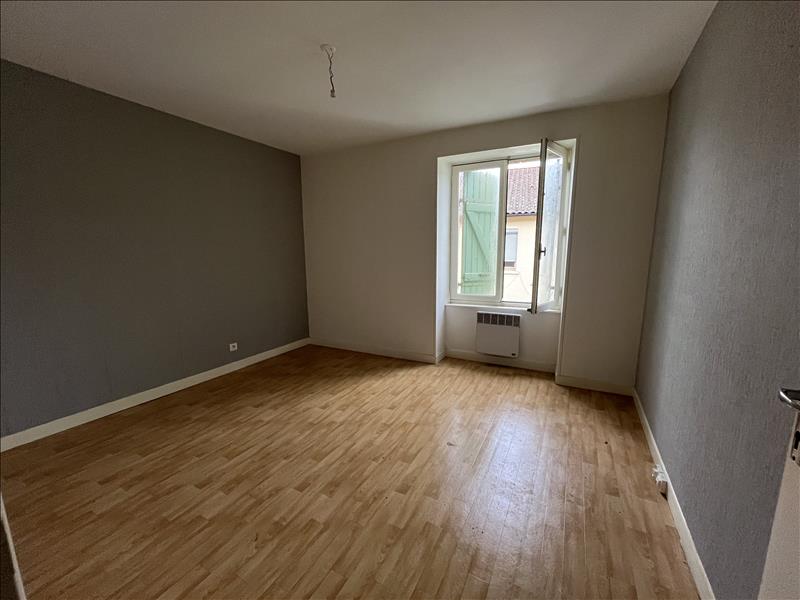 Vente Maison NANTHEUIL - 3 pièces -57 m² - (24800)