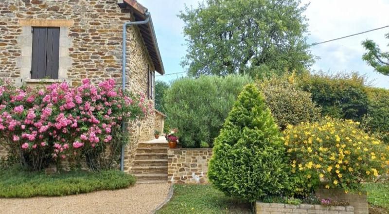 Vente Maison ST JORY DE CHALAIS - 6 pièces -150 m² - (24800)