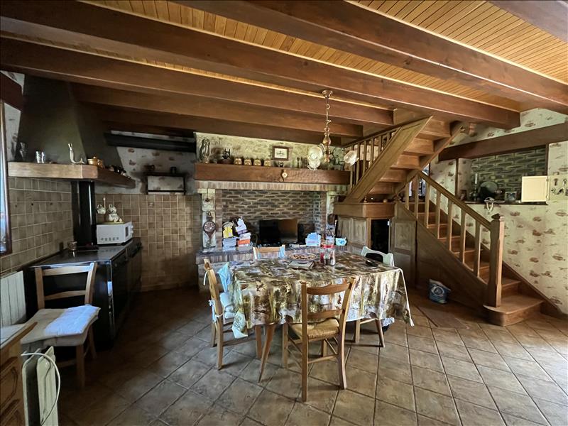 Vente Maison NANTHIAT - 3 pièces -98 m² - (24800)