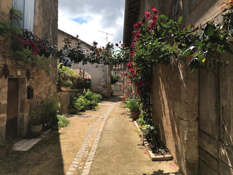 Vente Maison ST JEAN DE COLE - 4 pièces -137 m² - (24800)